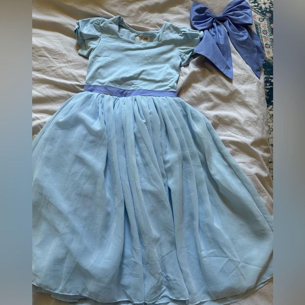 Taylor Joelle Darling Dress size 8